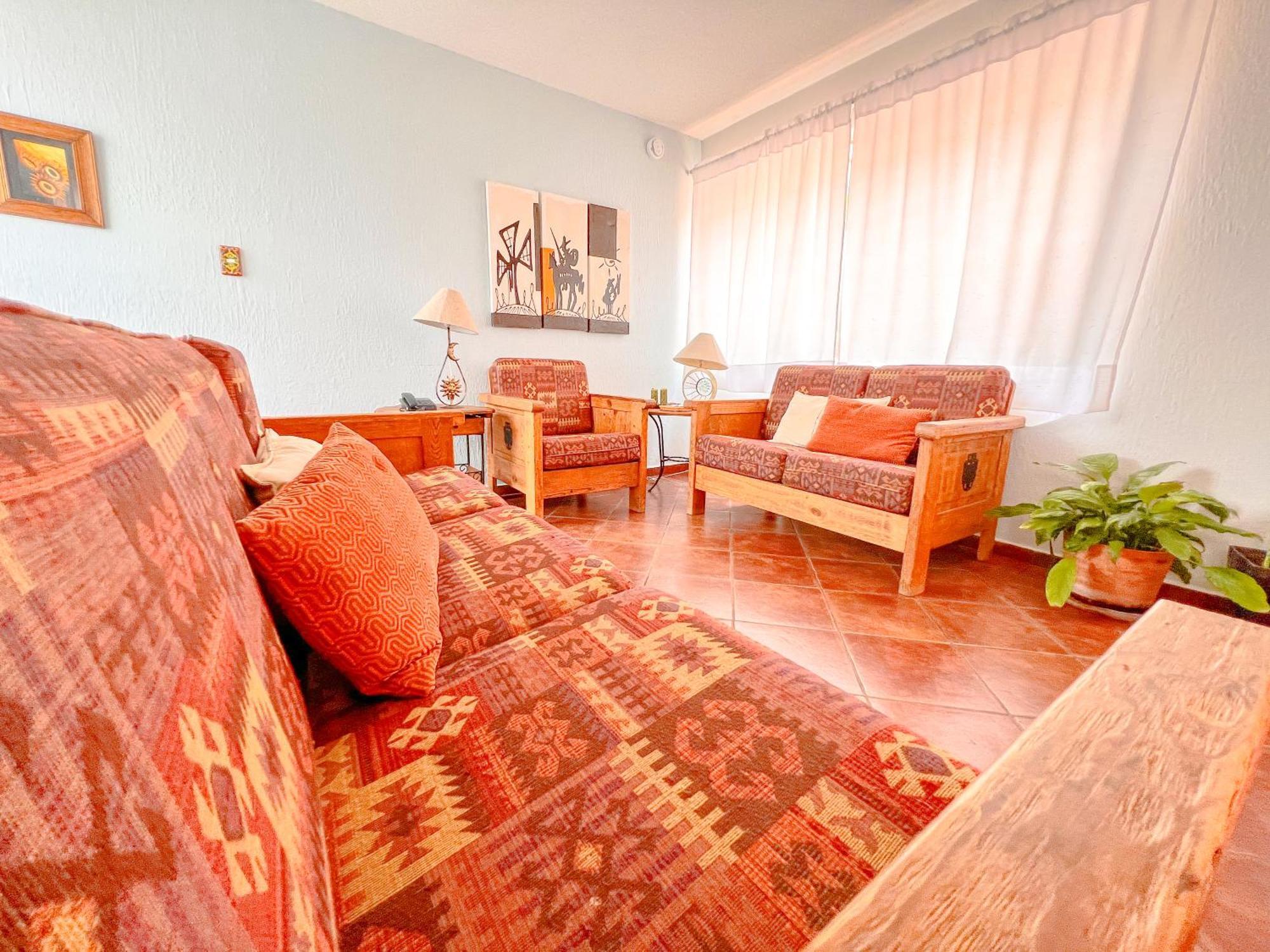 Colorful Family Condo With Terrace And Free Parking 과나후아토 외부 사진